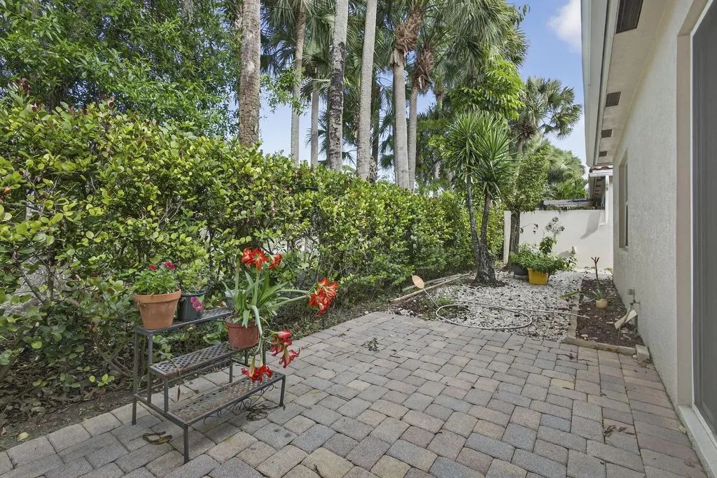 135 Atwell Drive West Palm Beach FL 33411