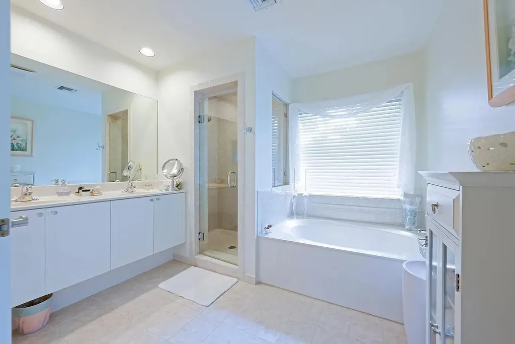 4156 Meade Way West Palm Beach FL 33409