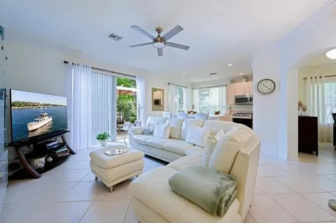 4156 Meade Way West Palm Beach FL 33409