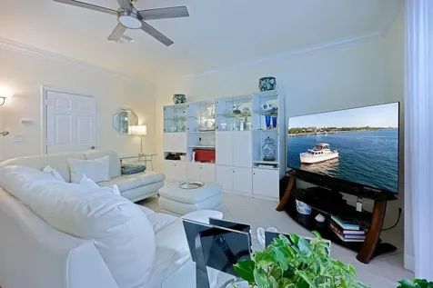 4156 Meade Way West Palm Beach FL 33409