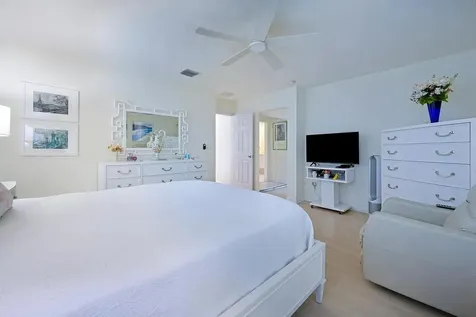 4156 Meade Way West Palm Beach FL 33409