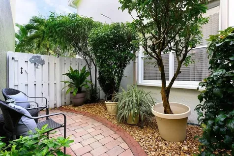 4156 Meade Way West Palm Beach FL 33409