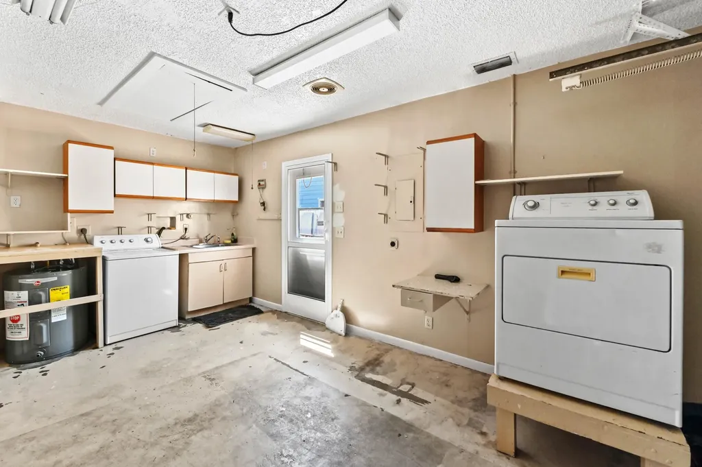 7898 Ridgewood Drive Lake Worth FL 33467