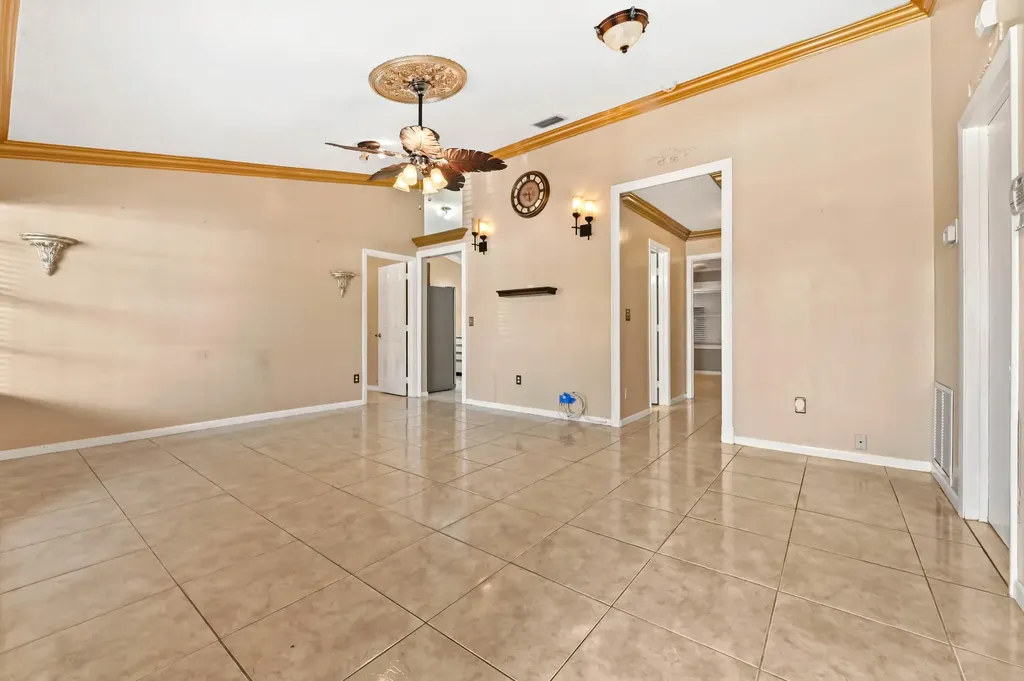 7898 Ridgewood Drive Lake Worth FL 33467