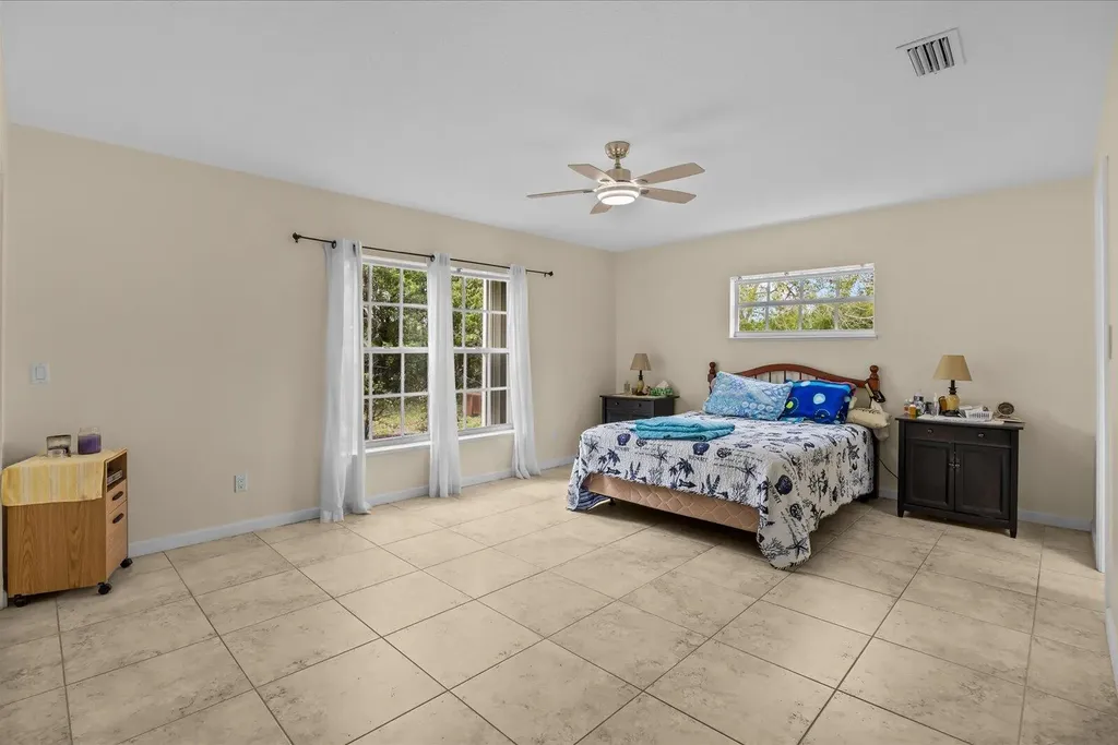 2074 SE Wild Meadow Circle Port St Lucie FL 34952
