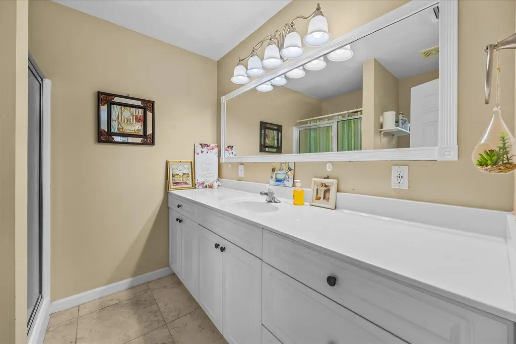 2074 SE Wild Meadow Circle Port St Lucie FL 34952