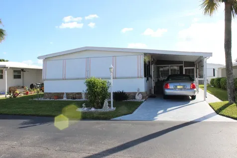 37010 Exuma Bay Boynton Beach FL 33436
