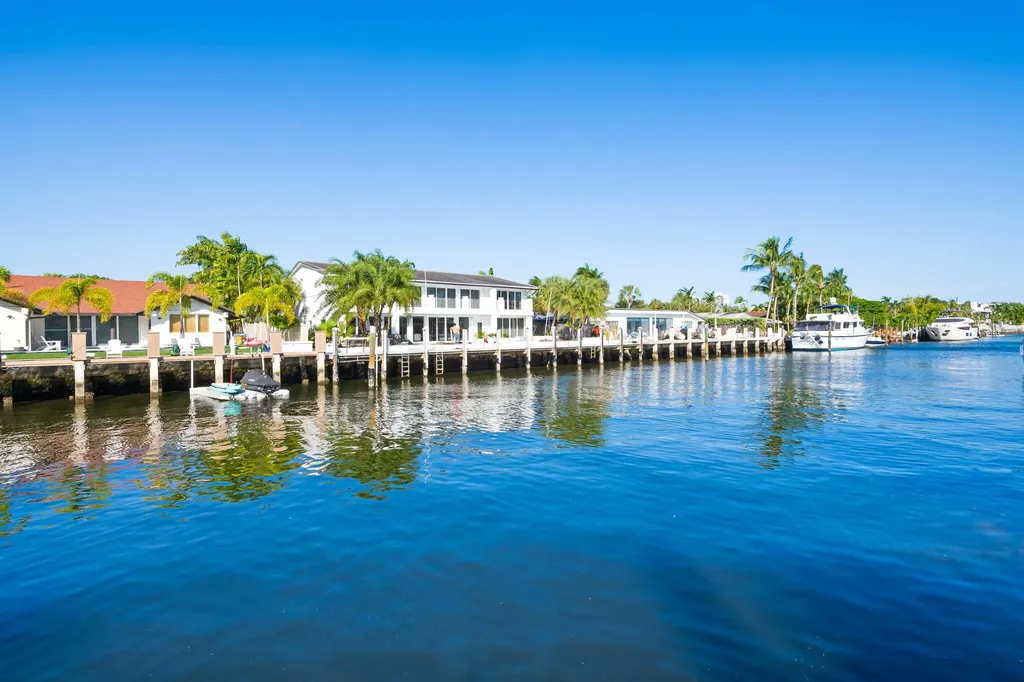 2809 NE 25th Street Fort Lauderdale FL 33305