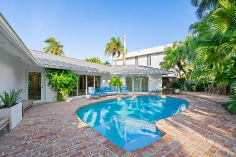2809 NE 25th Street Fort Lauderdale FL 33305