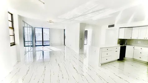 1600 S Ocean Drive Hollywood FL 33019