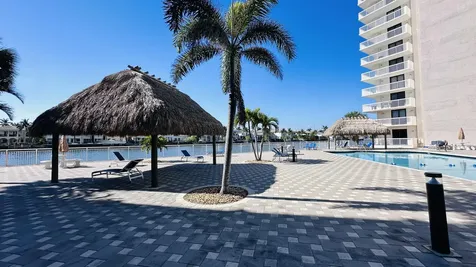 1600 S Ocean Drive Hollywood FL 33019