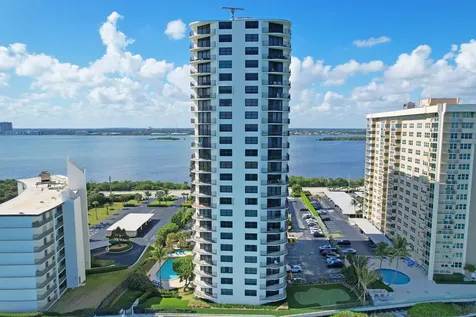 5420 N Ocean Drive Singer Island FL 33404