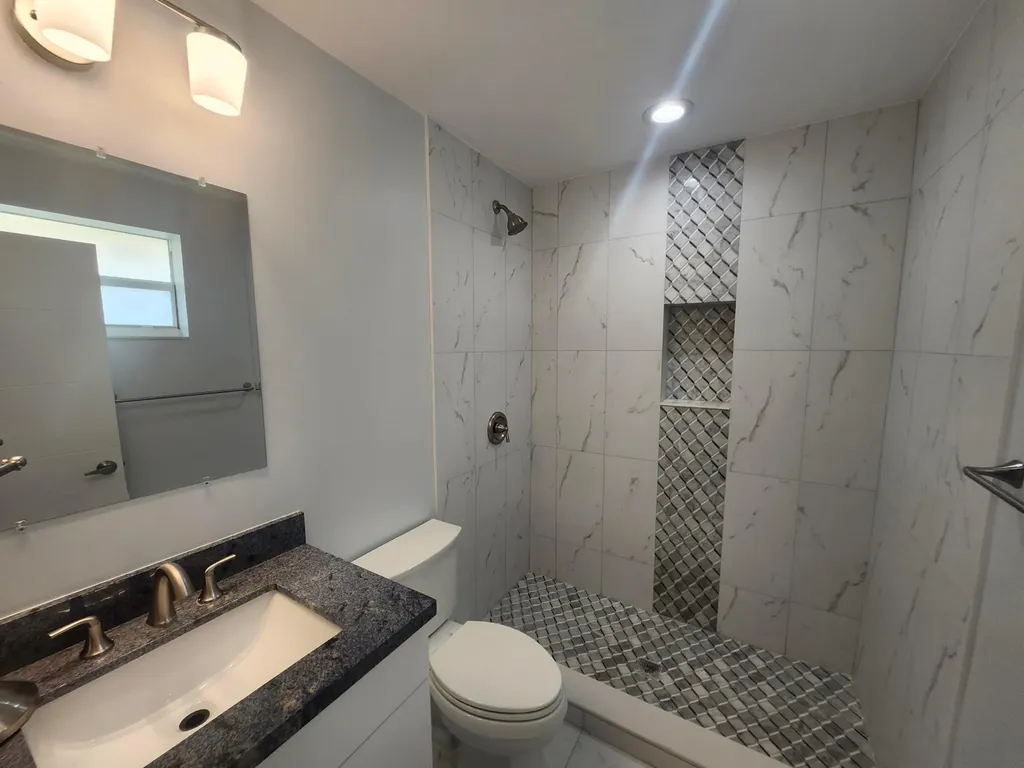 511 N 60th Way Hollywood FL 33024