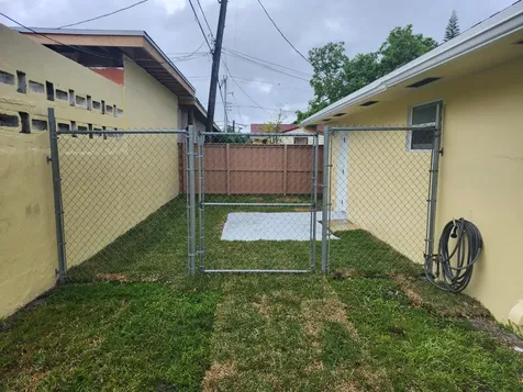 511 N 60th Way Hollywood FL 33024