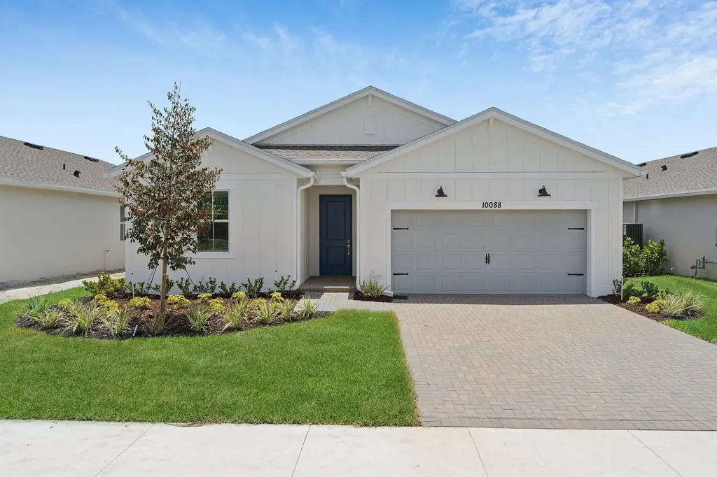 10088 Field Flower Trail Port St Lucie FL 34987