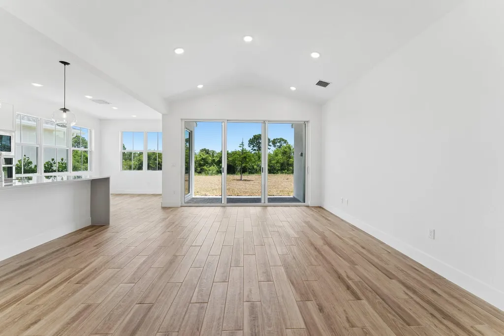 10088 Field Flower Trail Port St Lucie FL 34987