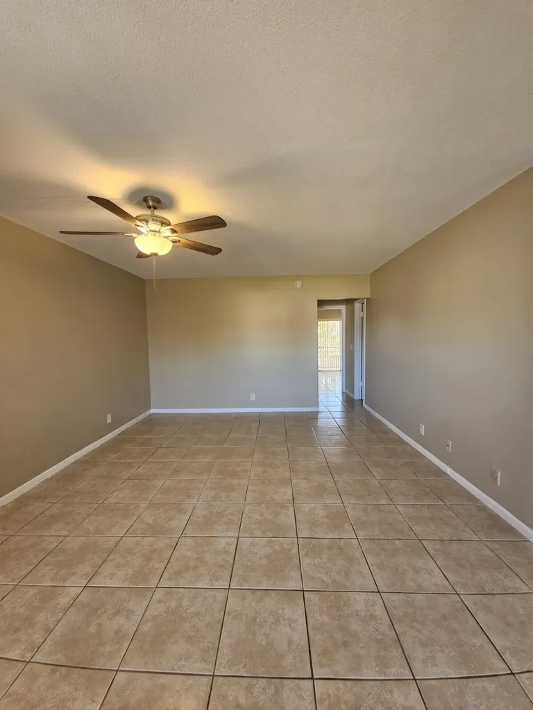 114 E Norwich E West Palm Beach FL 33417