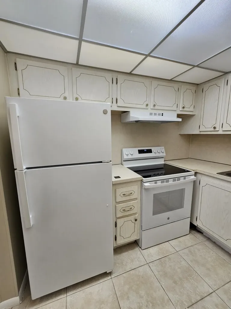 114 E Norwich E West Palm Beach FL 33417