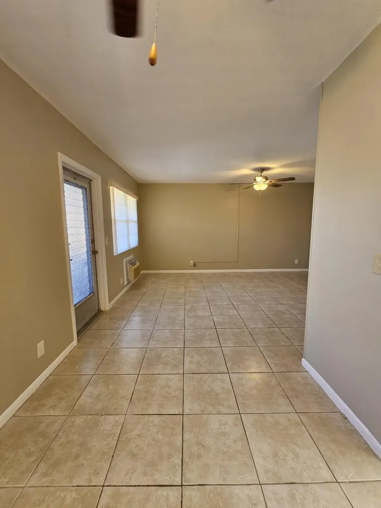 114 E Norwich E West Palm Beach FL 33417