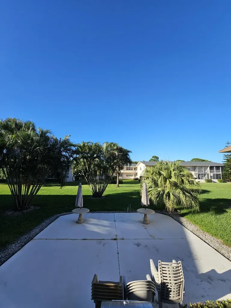 114 E Norwich E West Palm Beach FL 33417