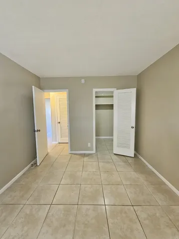 114 E Norwich E West Palm Beach FL 33417