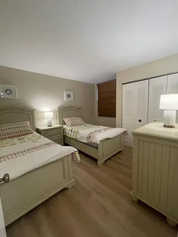 450 Egret Circle Delray Beach FL 33444