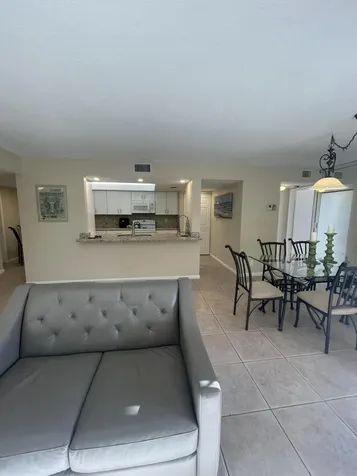 450 Egret Circle Delray Beach FL 33444