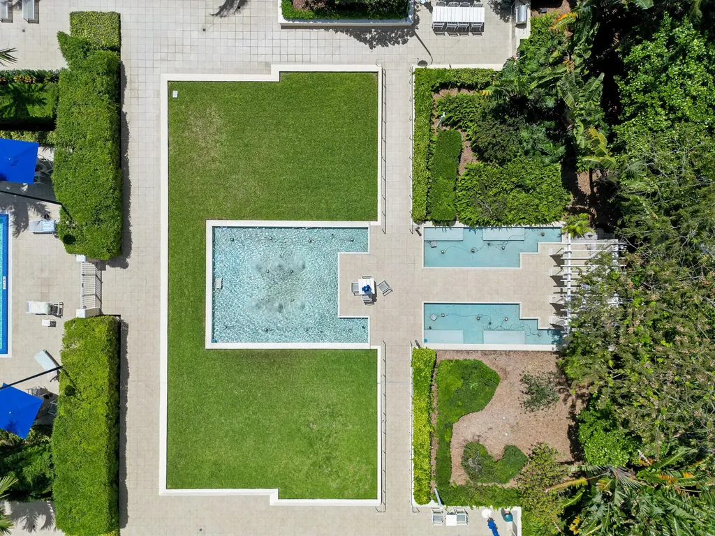 610 Clematis Street West Palm Beach FL 33401