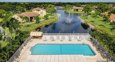 629 Sea Pine Way Greenacres FL 33415