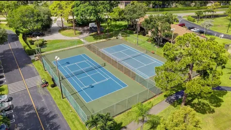 629 Sea Pine Way Greenacres FL 33415