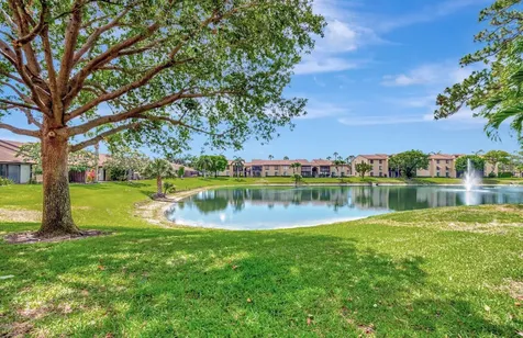 629 Sea Pine Way Greenacres FL 33415