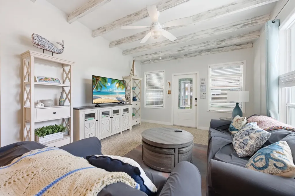 7 Belair Drive Boynton Beach FL 33435