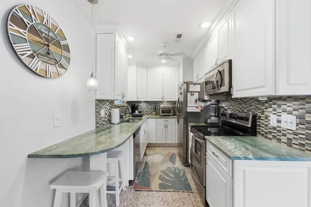 7 Belair Drive Boynton Beach FL 33435