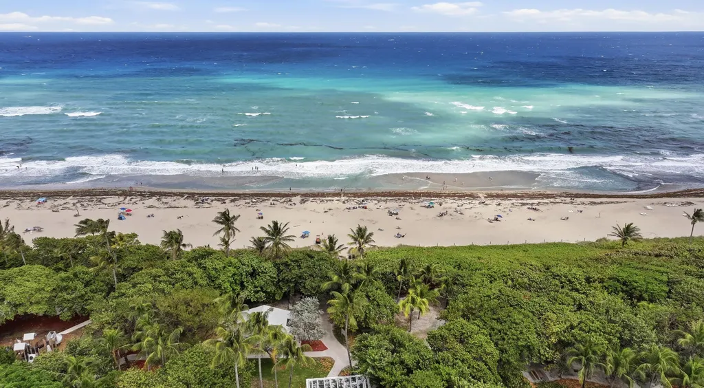7 Belair Drive Boynton Beach FL 33435