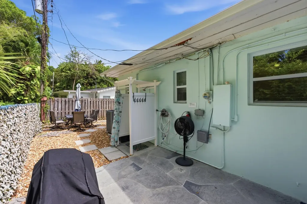 7 Belair Drive Boynton Beach FL 33435