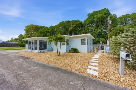 7 Belair Drive Boynton Beach FL 33435