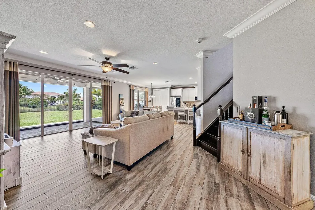 133 Casa Circle Jupiter FL 33458
