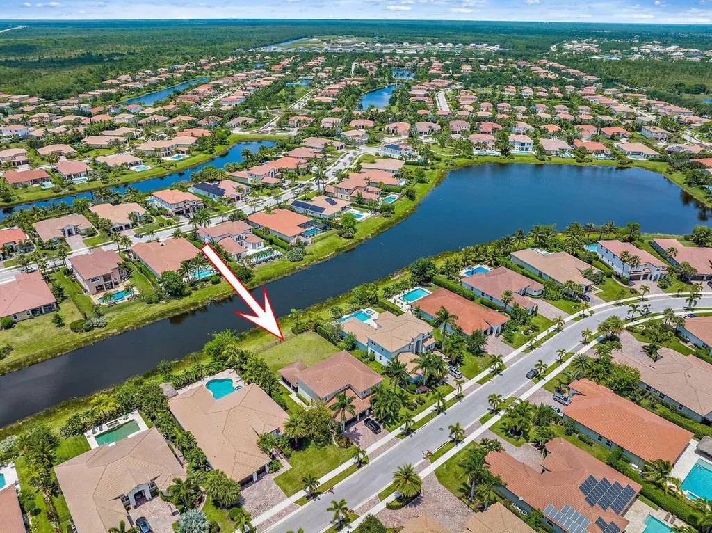 133 Casa Circle Jupiter FL 33458