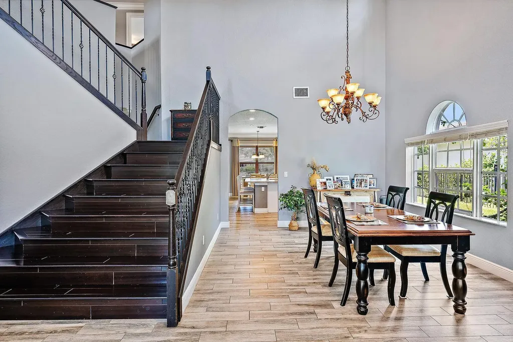 133 Casa Circle Jupiter FL 33458
