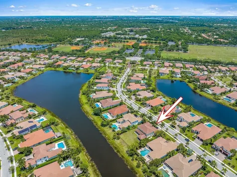 133 Casa Circle Jupiter FL 33458