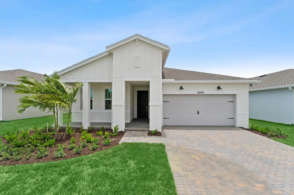 10104 Field Flower Trail Port St Lucie FL 34987