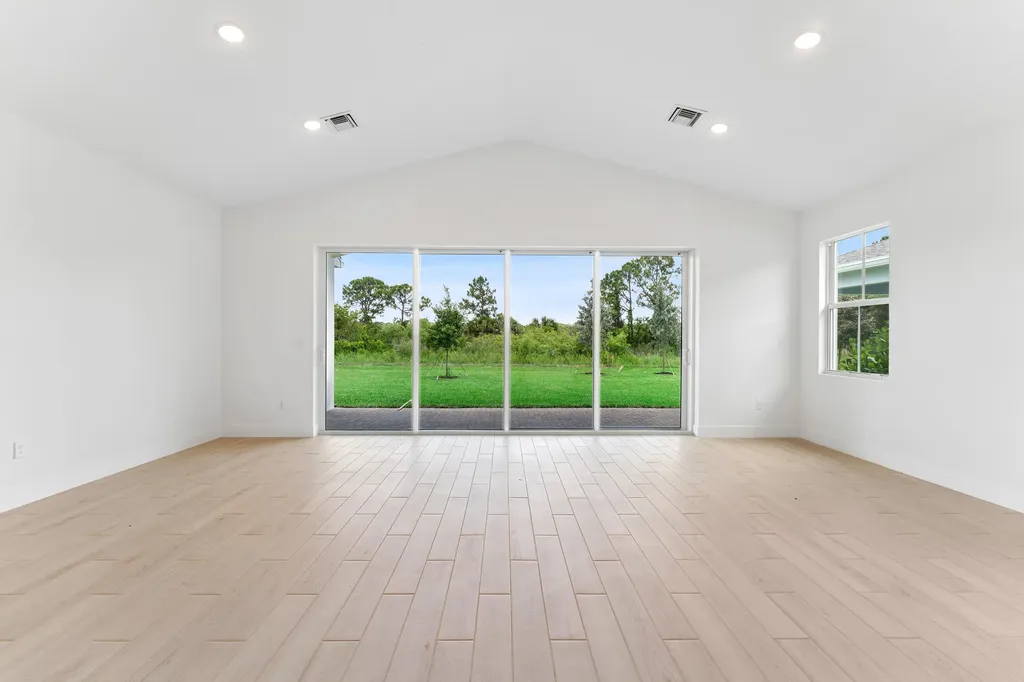 10104 Field Flower Trail Port St Lucie FL 34987