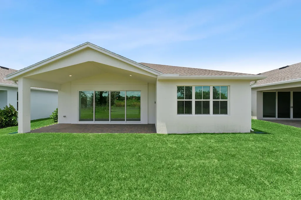 10104 Field Flower Trail Port St Lucie FL 34987