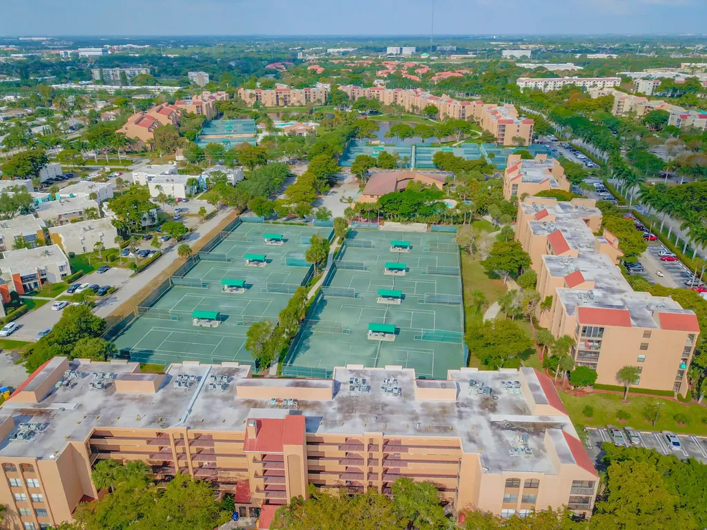750 Egret Circle Delray Beach FL 33444