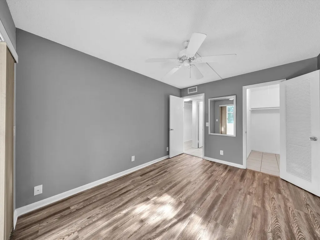 43 Windsor West Palm Beach FL 33417