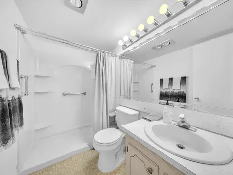 43 Windsor West Palm Beach FL 33417