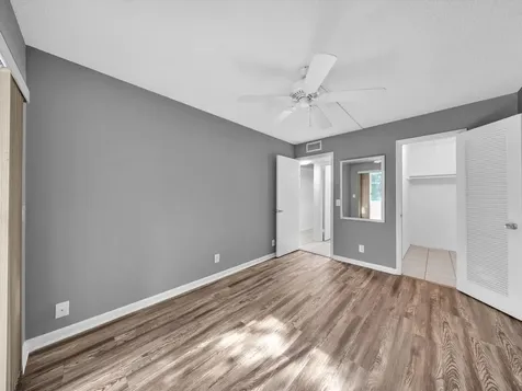 43 Windsor West Palm Beach FL 33417
