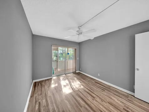 43 Windsor West Palm Beach FL 33417