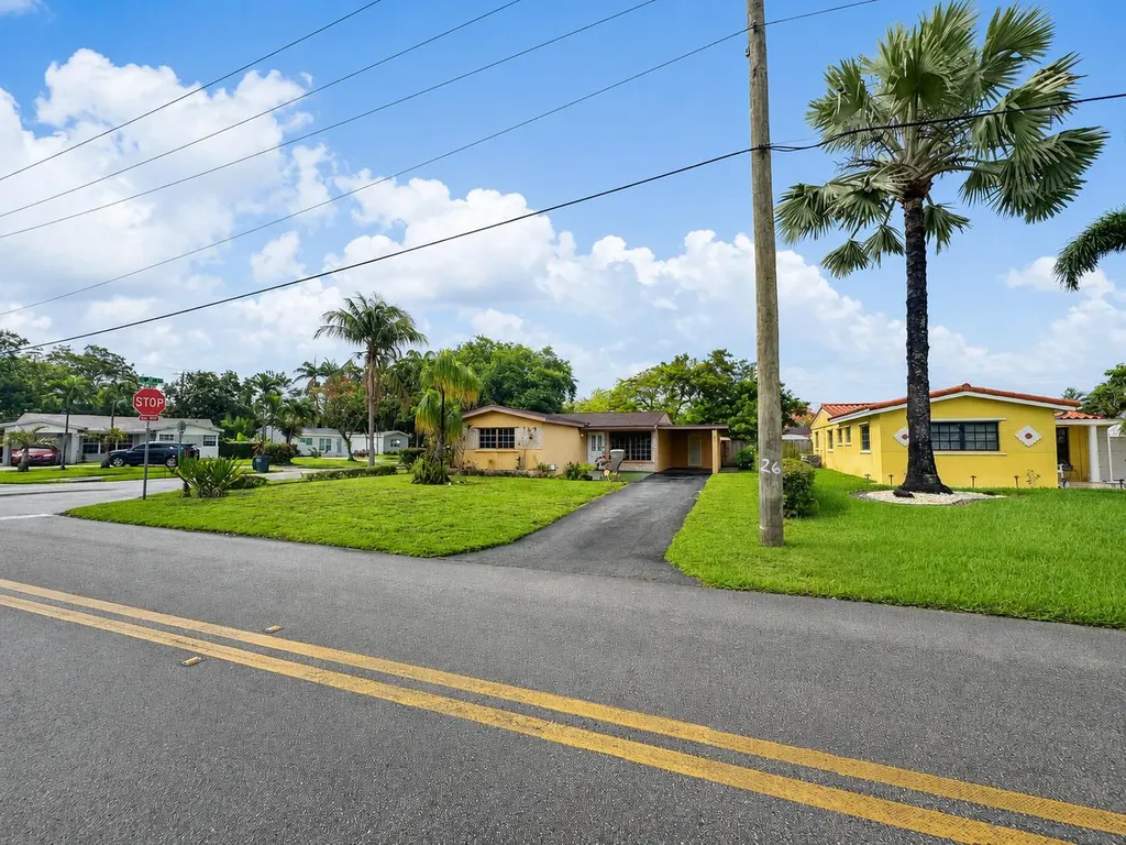6600 Allen Street Hollywood FL 33024