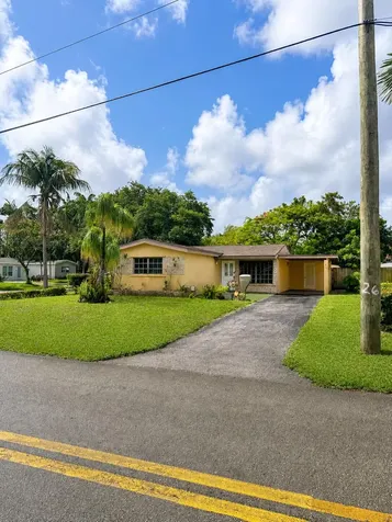 6600 Allen Street Hollywood FL 33024